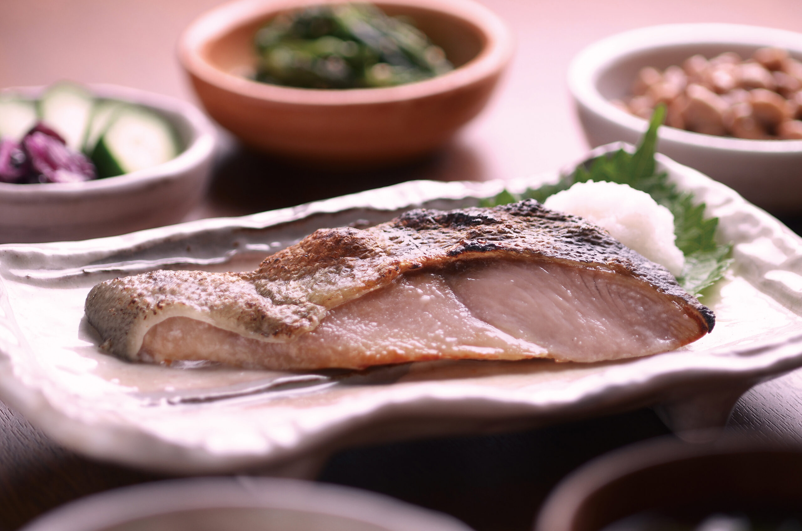 山大の「焼き秋鮭山漬けかまくら熟成」が「接待の手土産セレクション２０２５」で特選に選ばれました